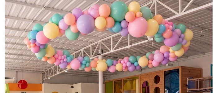 Guirnalda orgánica circular de globos